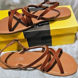 Women's Brown Strappy Gladiator Sandals